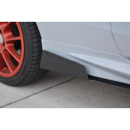 Накладки сплиттеры на пороги на Ford Fiesta MK7 VII ST
